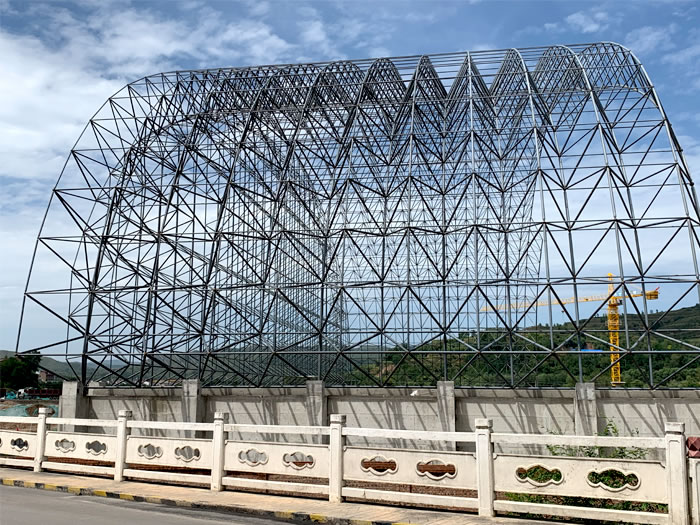 兴城山寨矿储煤棚网架